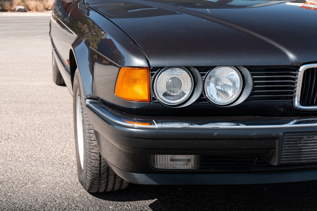 1989 BMW E32 7 Series - Image 25 of 31