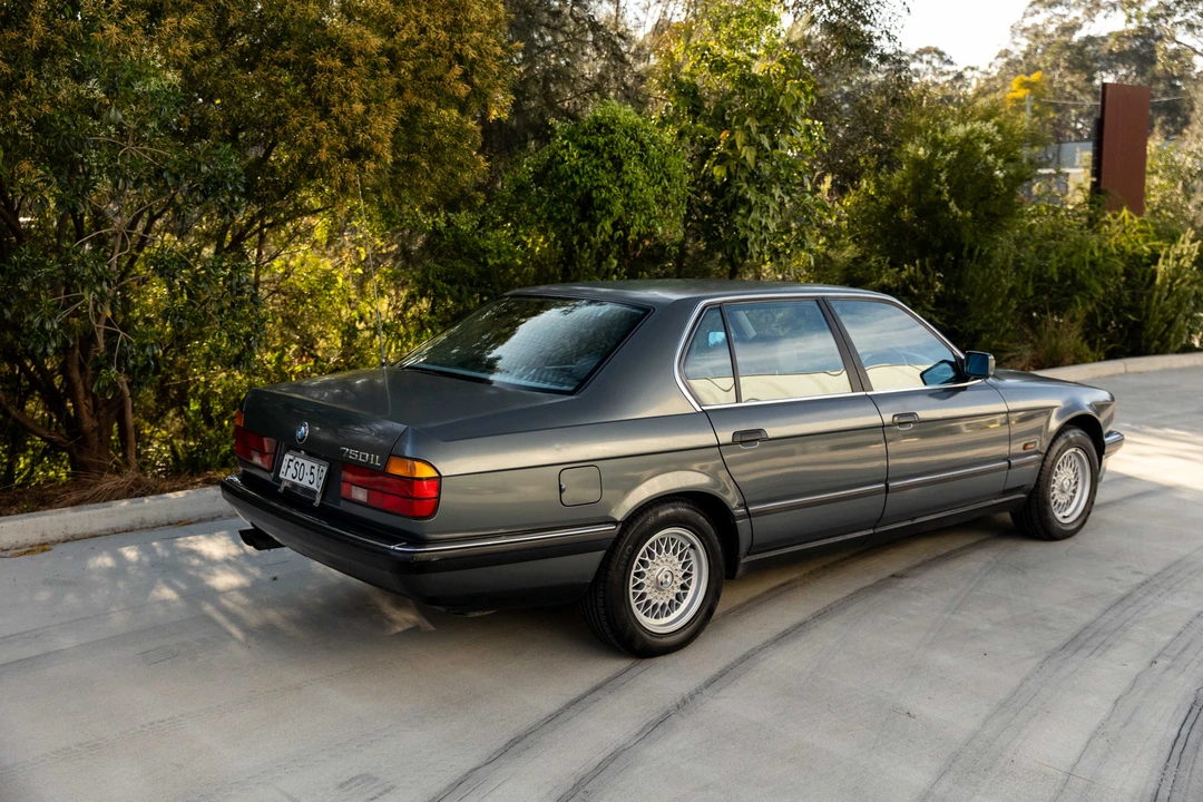 1989 BMW E32 7 Series - Image 19 of 31