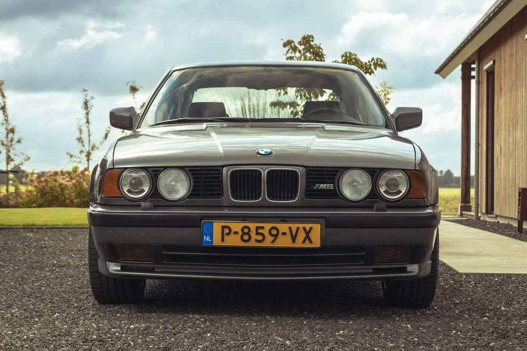 1989 BMW E34 M5 - Image 2 of 31