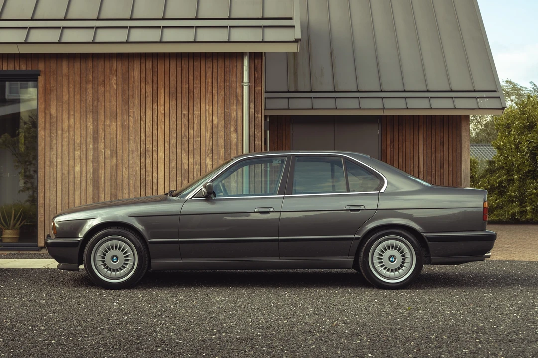 1989 BMW E34 M5 - Image 8 of 31