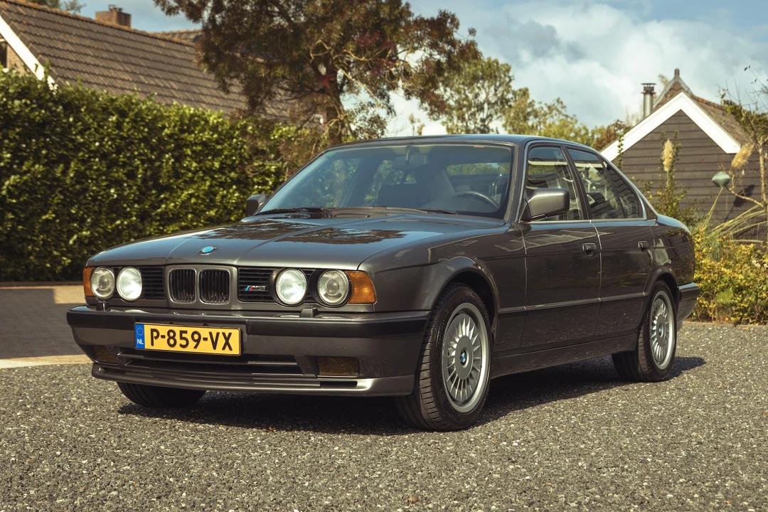 1989 BMW E34 M5 - Image 9 of 31