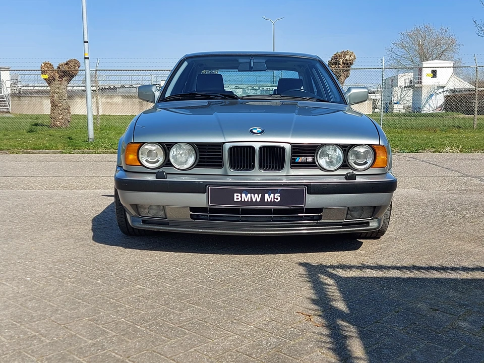 1989 BMW E34 M5 - Image 11 of 31
