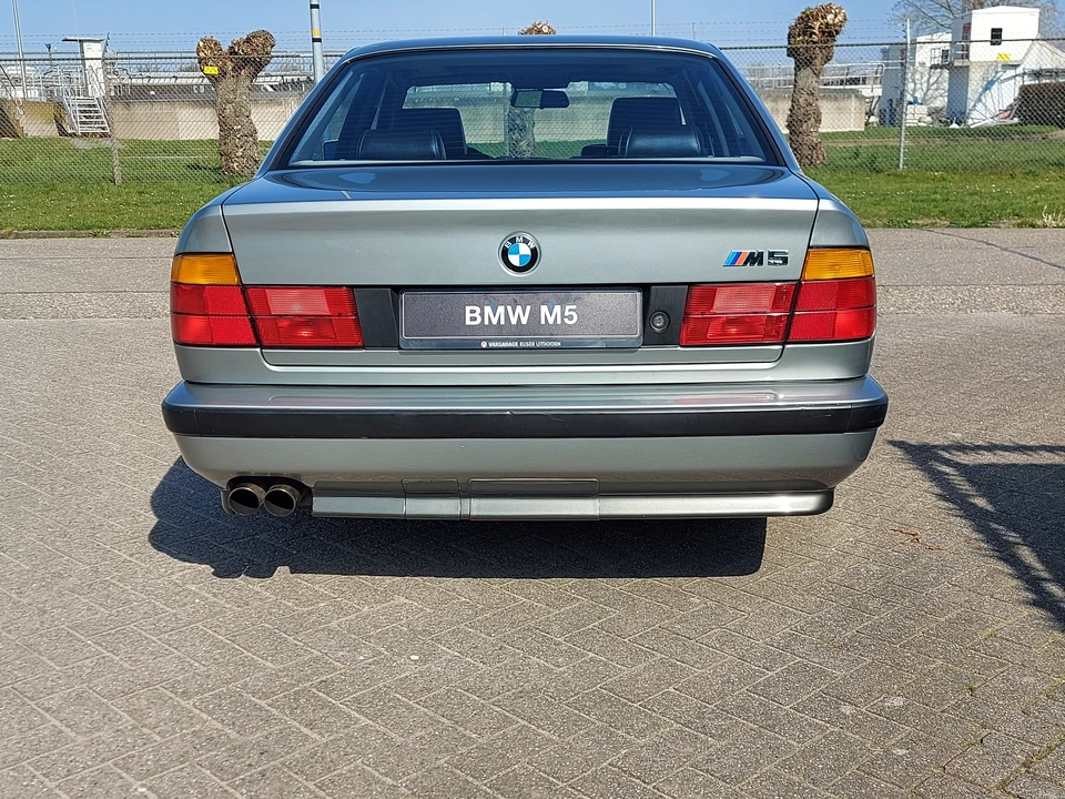 1989 BMW E34 M5 - Image 7 of 31