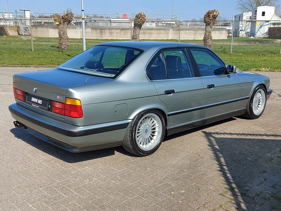 1989 BMW E34 M5 - Image 8 of 31