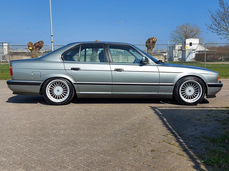 1989 BMW E34 M5 - Image 9 of 31