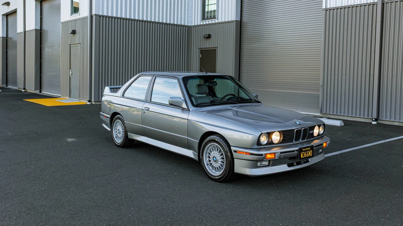 1989 BMW E30 M3 - Image 15 of 31
