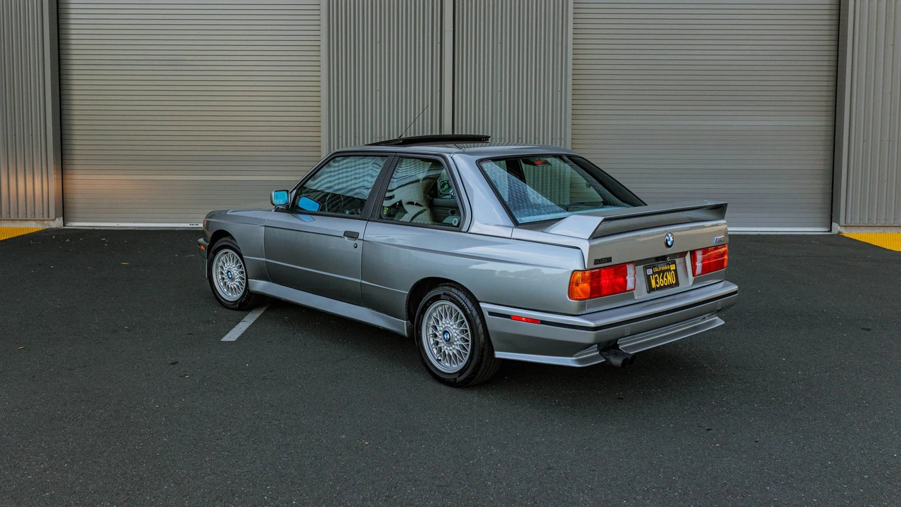 1989 BMW E30 M3 - Image 11 of 31