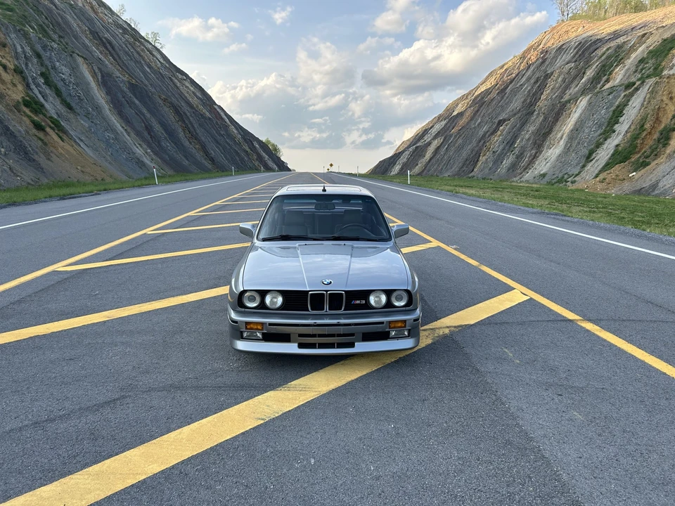 1989 BMW E30 M3 - Image 20 of 31