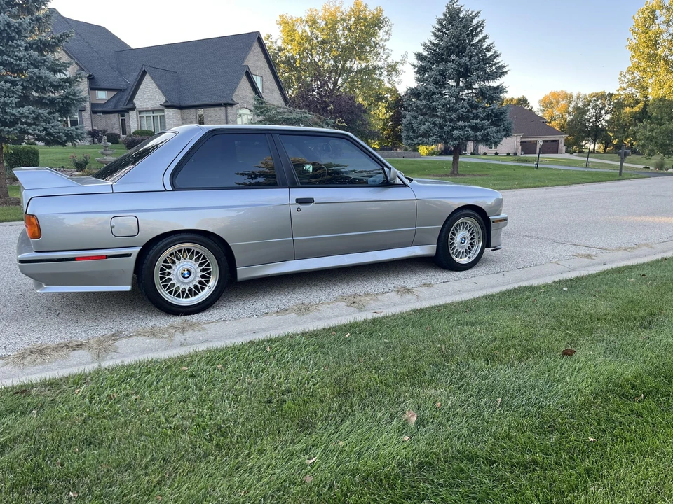 1989 BMW E30 M3 - Image 16 of 31