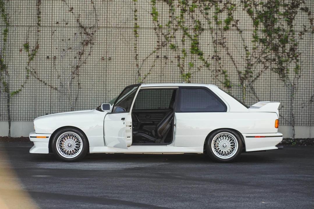 1989 BMW E30 M3 - Image 30 of 31
