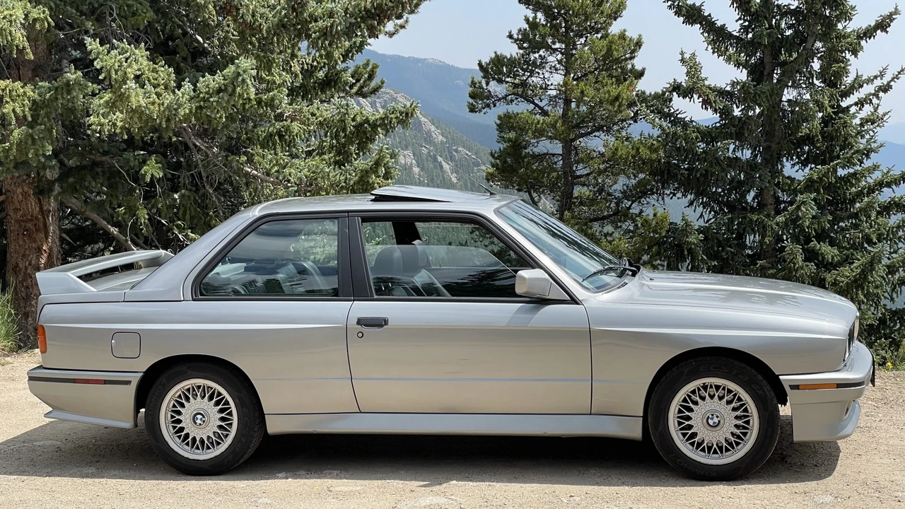 1989 BMW E30 M3 - Image 14 of 31