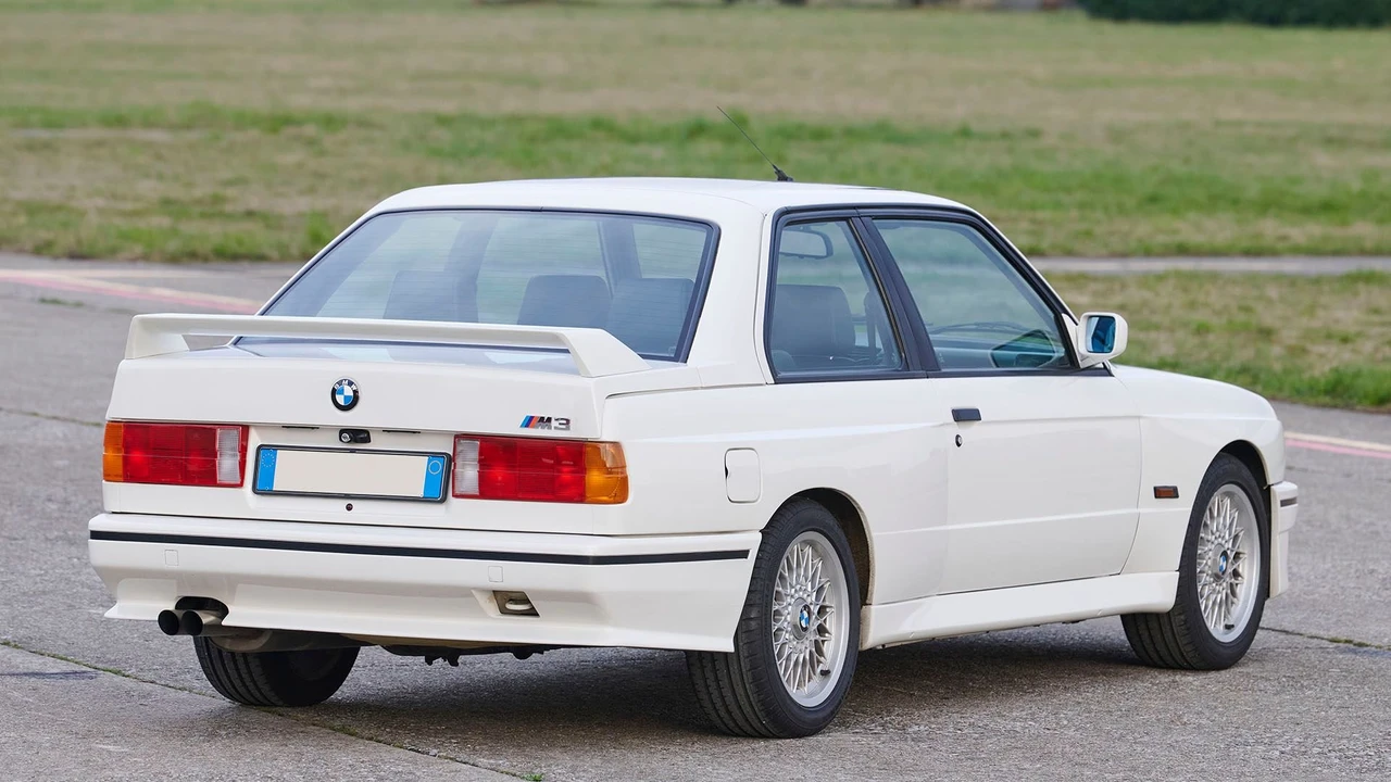 1989 BMW E30 M3 - Image 2 of 31