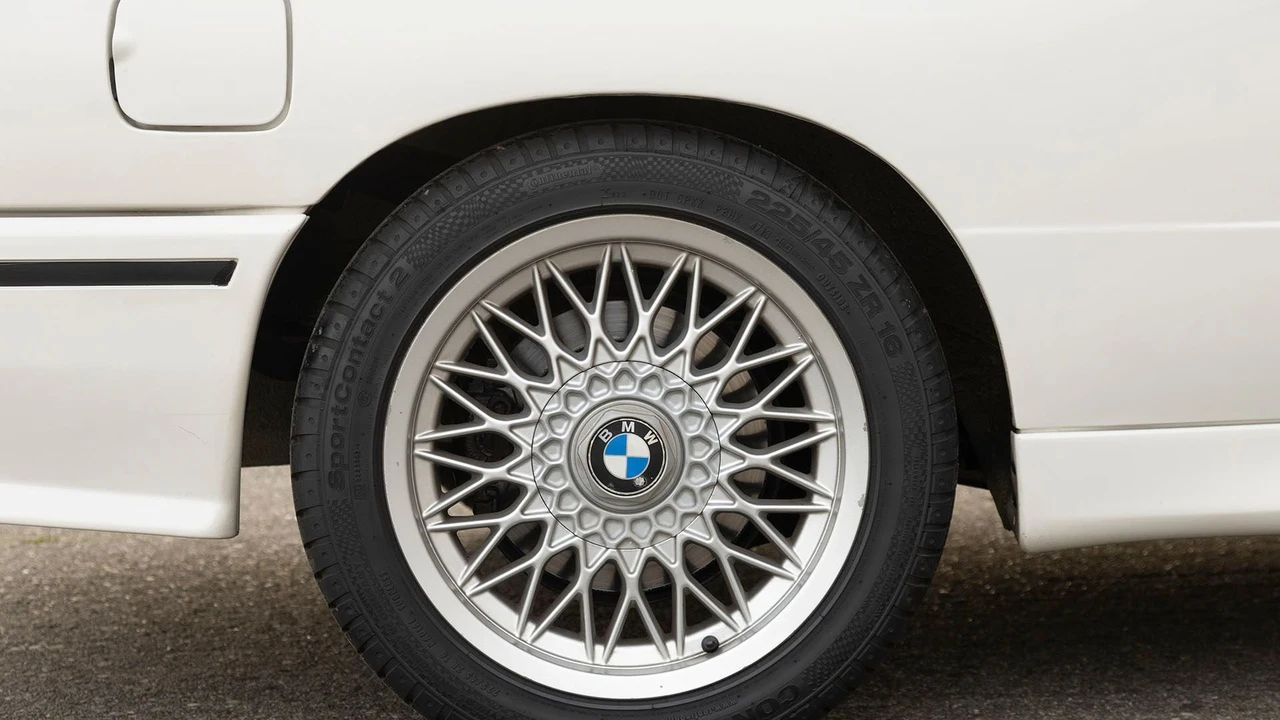 1989 BMW E30 M3 - Image 21 of 31