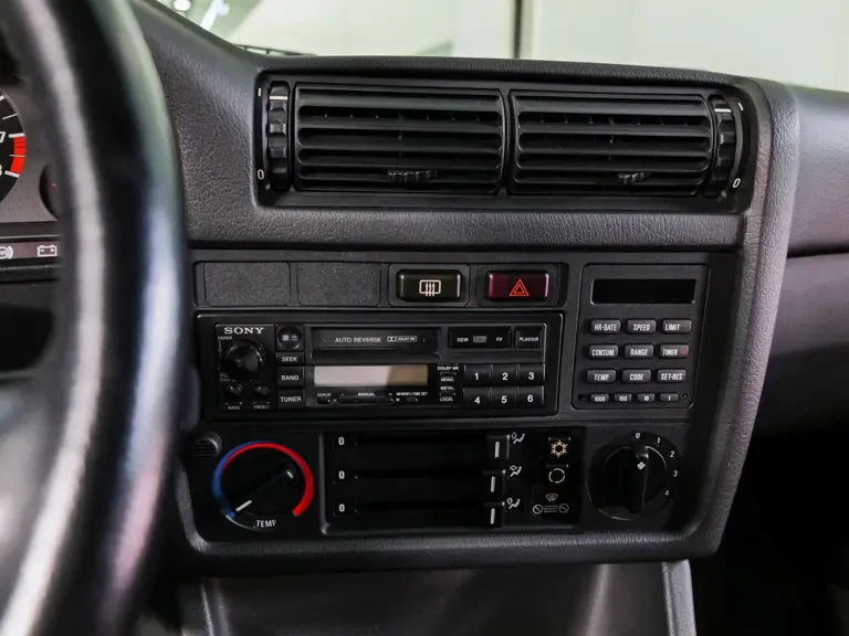 1989 BMW E30 M3 - Image 14 of 25