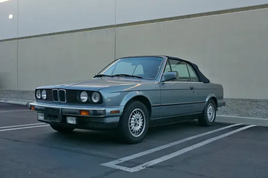 1989 BMW 325i