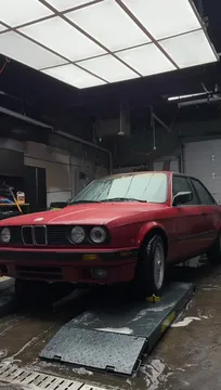 1989 BMW 325i Coupe