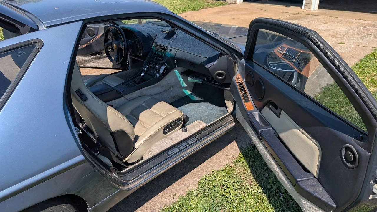 1989 Porsche 928 S4 - Image 7 of 19
