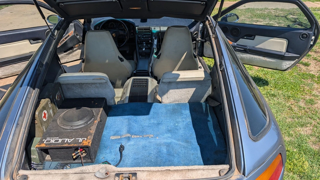 1989 Porsche 928 S4 - Image 11 of 19