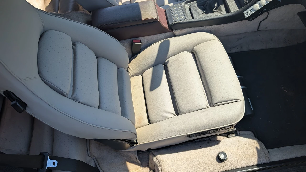 1989 Porsche 928 S4 - Image 15 of 19