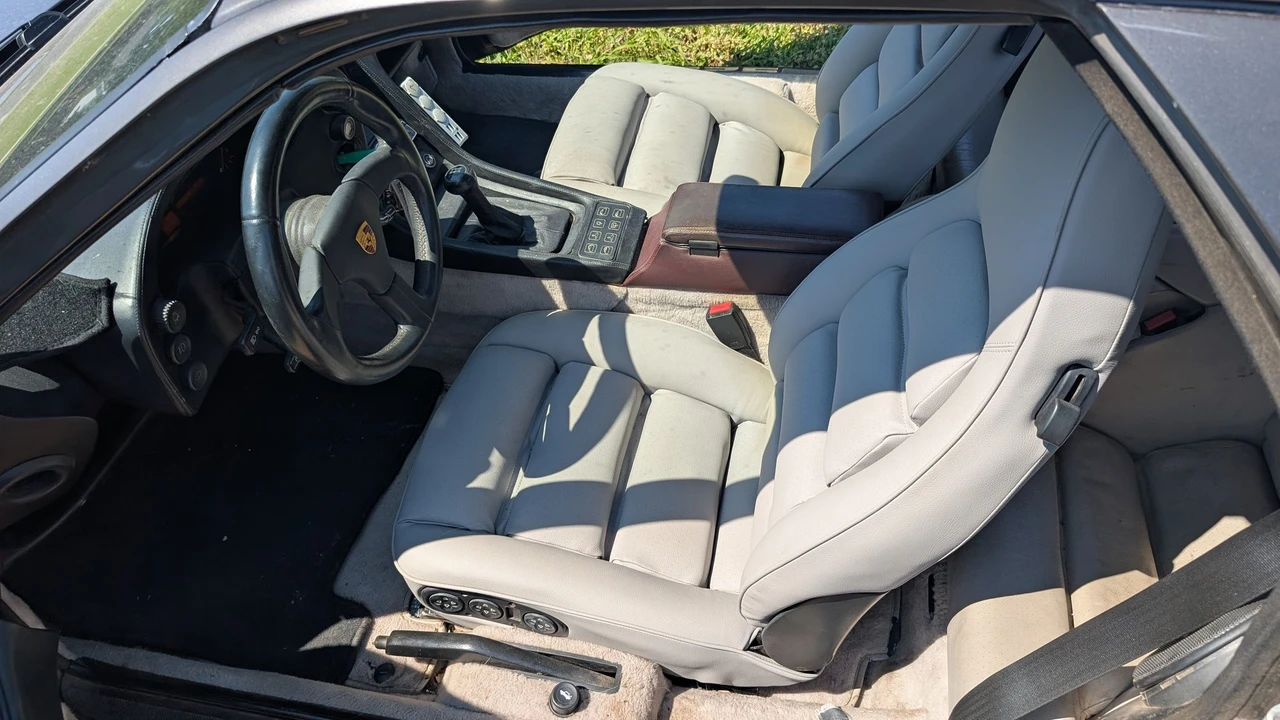 1989 Porsche 928 S4 - Image 13 of 19