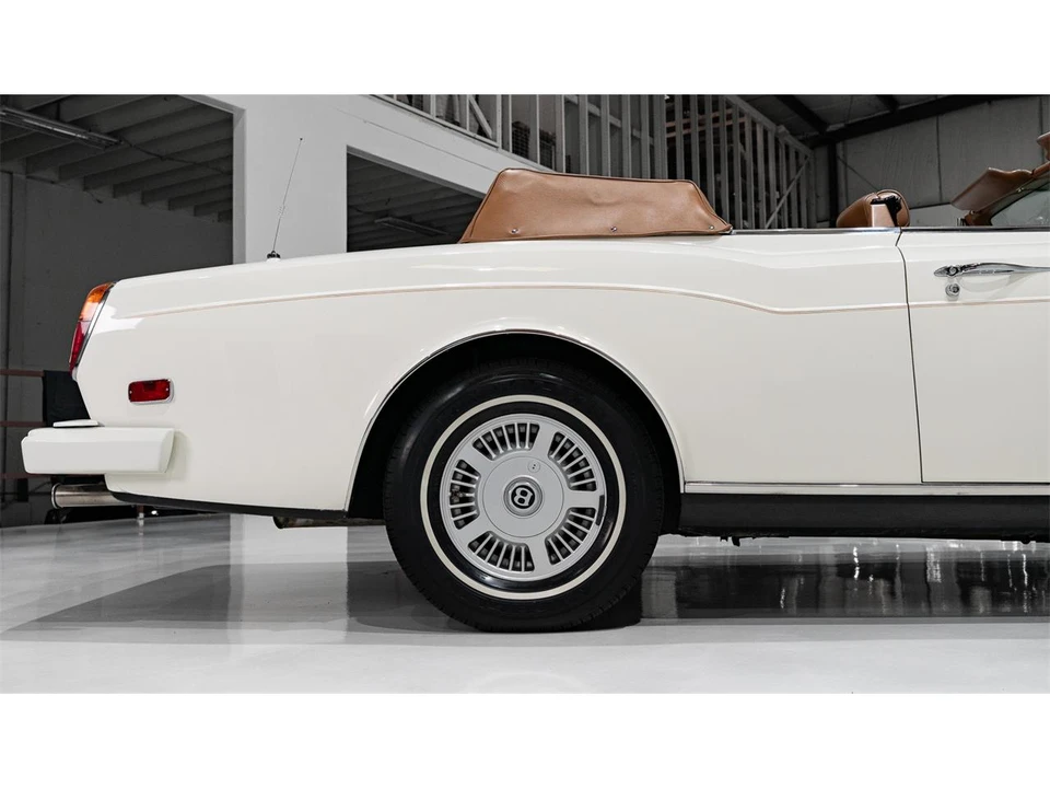 1989 Bentley Continental - Image 16 of 31