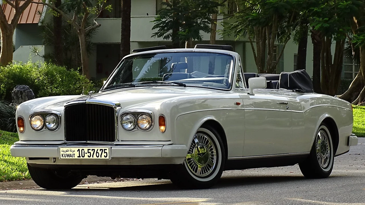 1989 Rolls-Royce Corniche Series III - Image 3 of 24