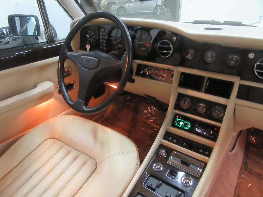1989 Bentley Mulsanne 1st Gen - Image 5 of 12