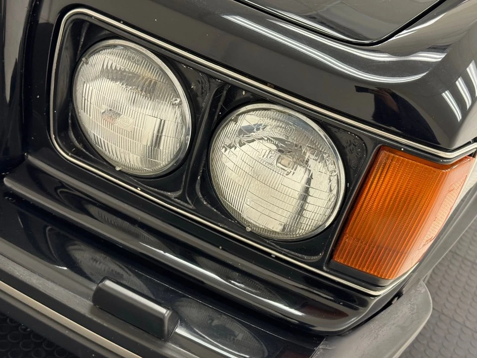 1989 Bentley Mulsanne 1st Gen - Image 10 of 21