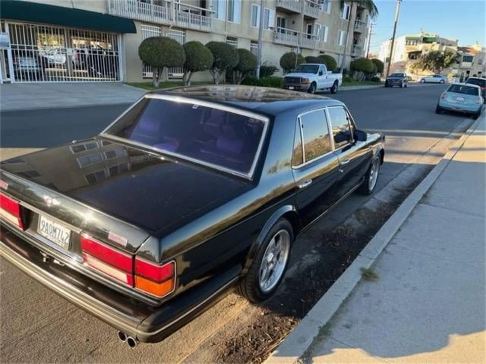 1989 Bentley Mulsanne 1st Gen - Image 18 of 19