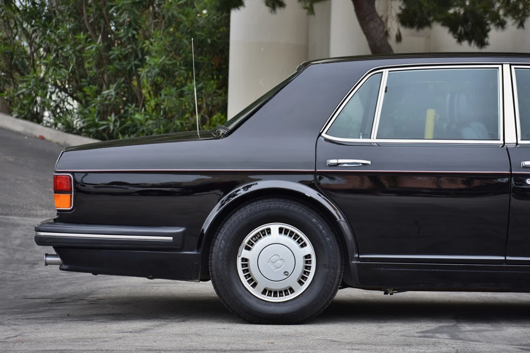 1989 Bentley Mulsanne 1st Gen - Image 15 of 31