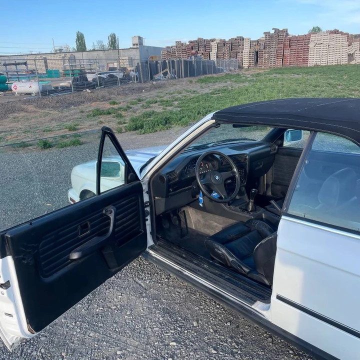 1989 BMW E30 3 Series - Image 9 of 18