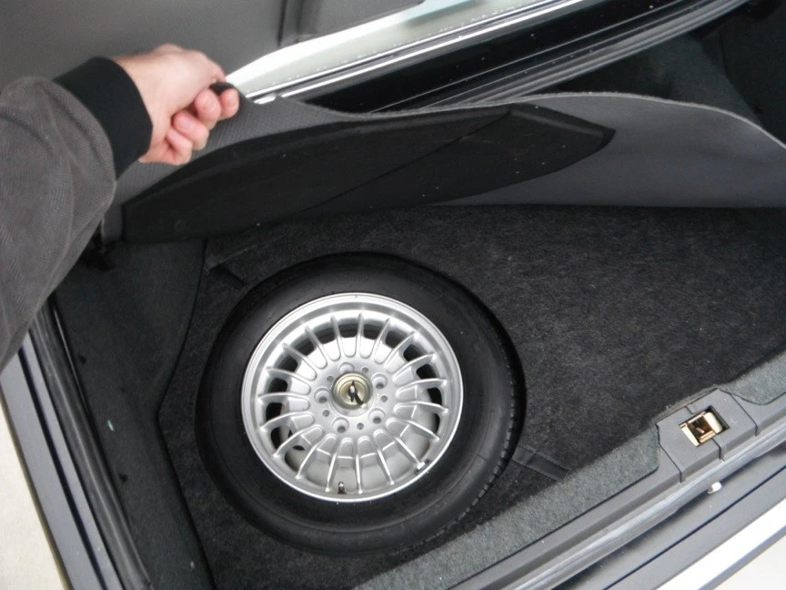 1989 BMW E24 6 Series - Image 23 of 31