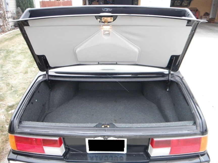 1989 BMW E24 6 Series - Image 22 of 31