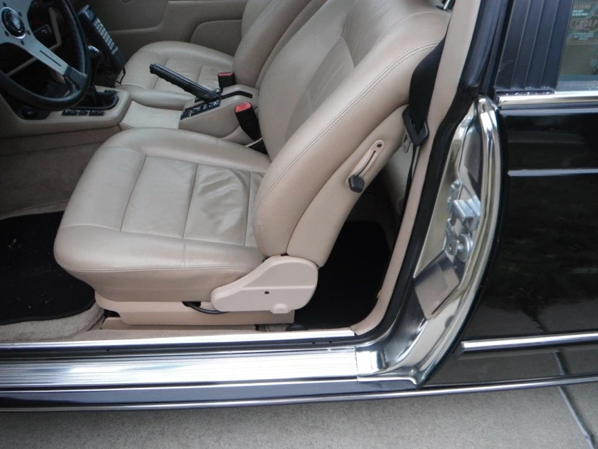 1989 BMW E24 6 Series - Image 16 of 31