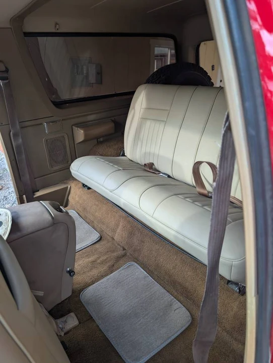 1989 Ford Bronco 4th Gen - Image 9 of 10