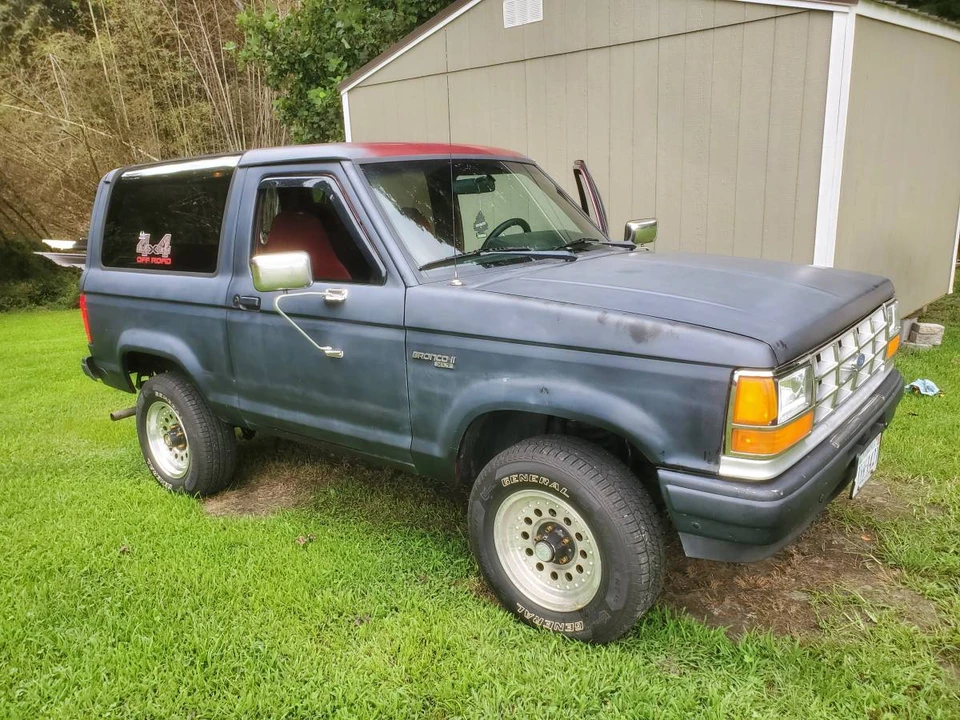 1989 Ford Bronco II - Image 16 of 20