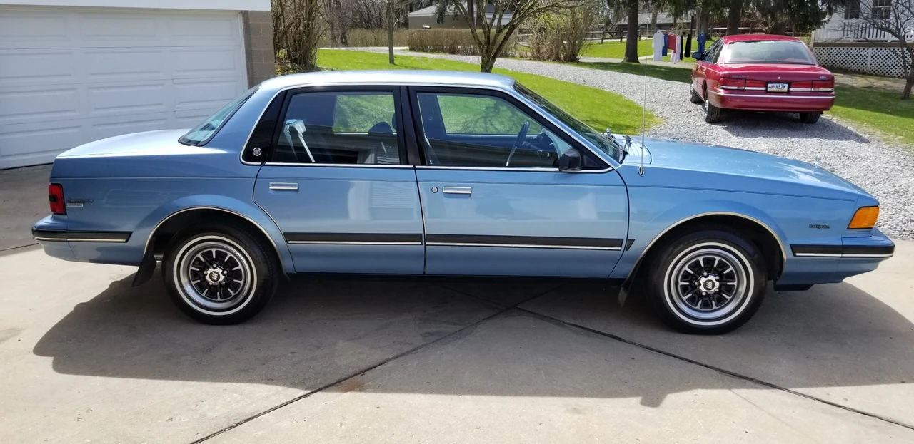 1989 Buick Century - Image 8 of 31