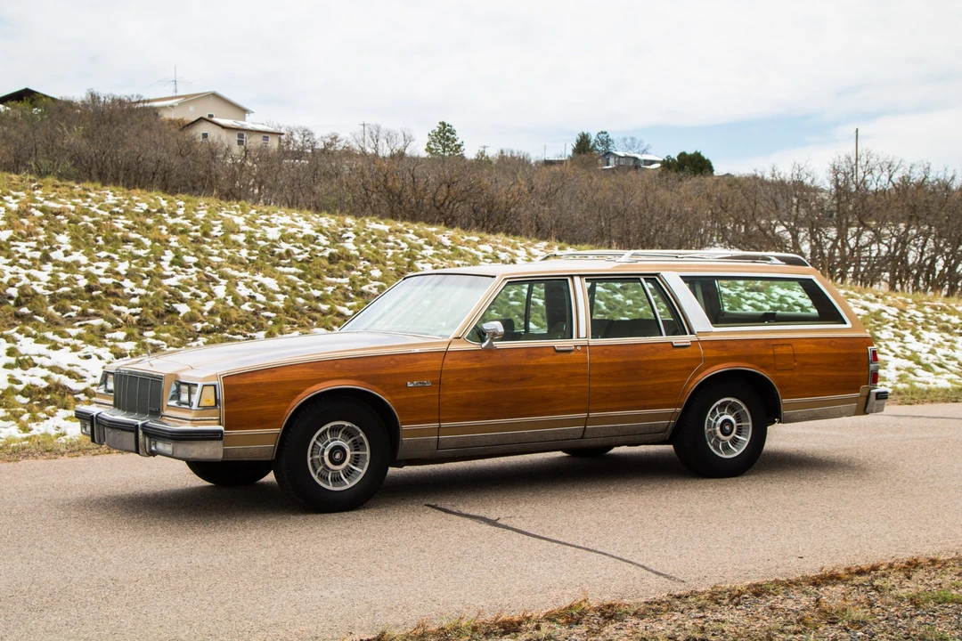 1989 Buick Electra - Image 7 of 31