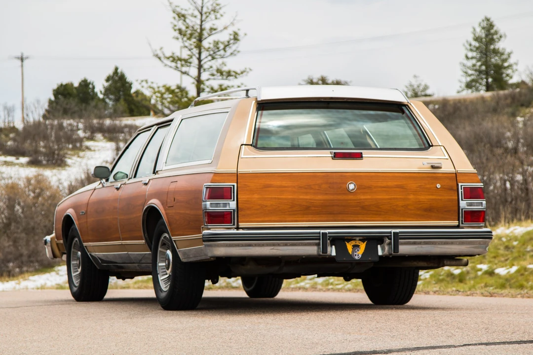 1989 Buick Electra - Image 21 of 31