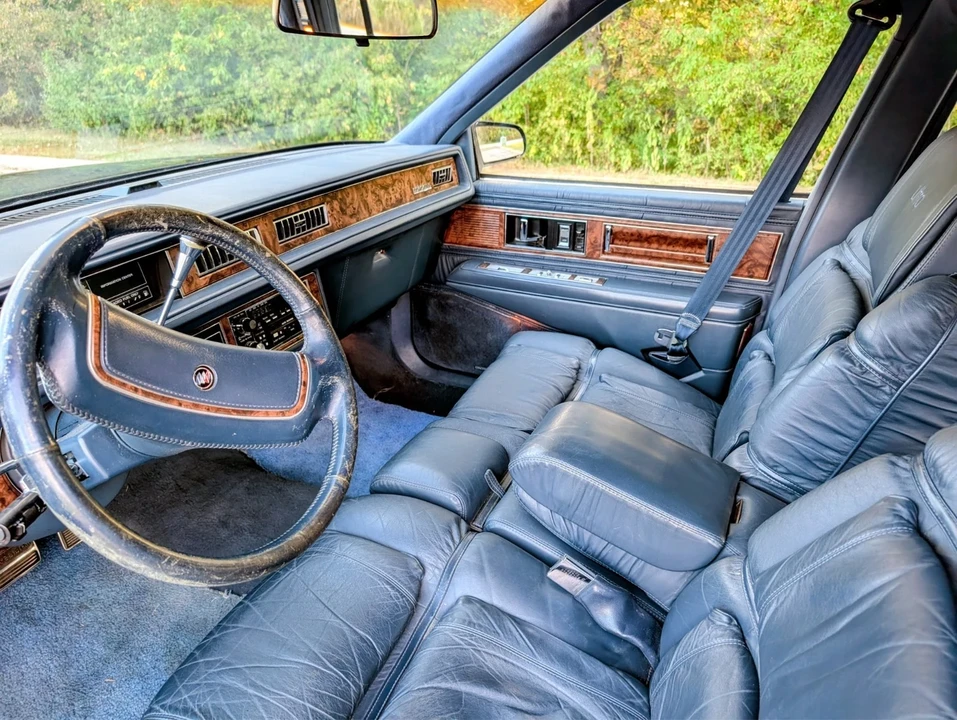 1989 Buick Electra - Image 12 of 21