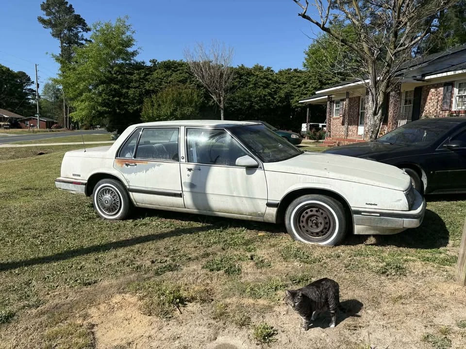 1989 Buick LeSabre - Image 5 of 11