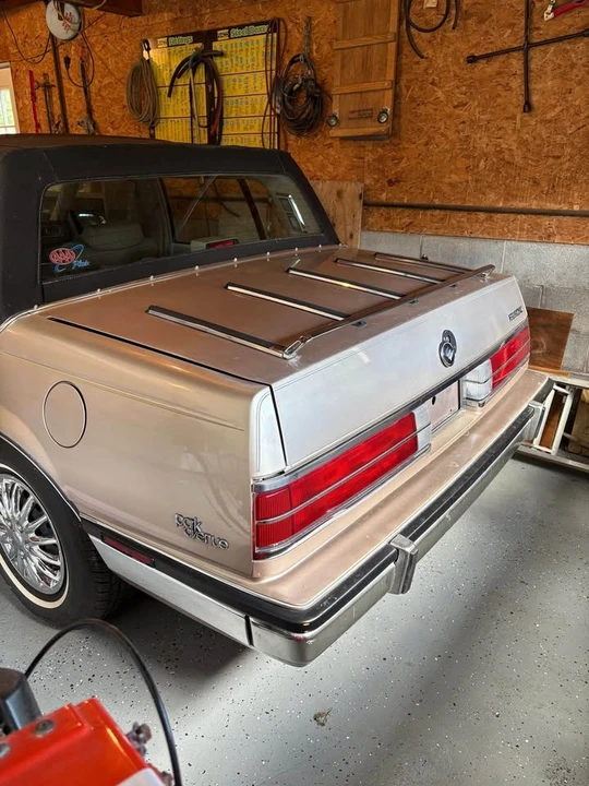 1989 Buick Park Avenue - Image 4 of 5