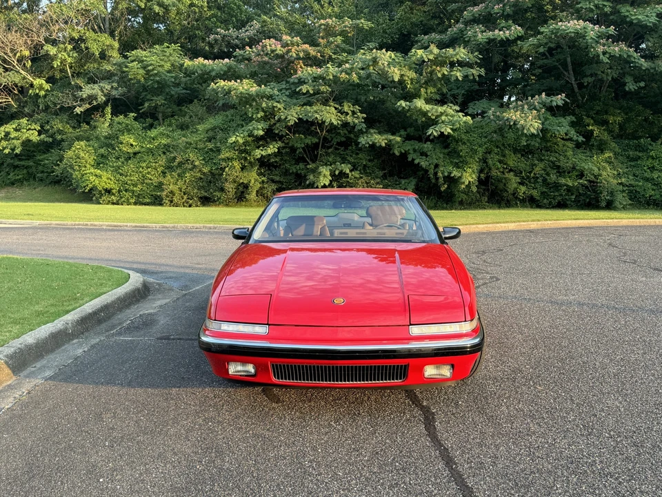 1989 Buick Reatta - Image 6 of 31