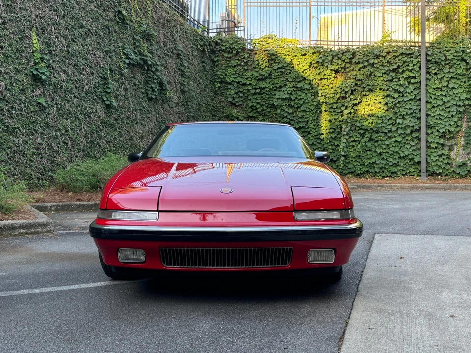 1989 Buick Reatta - Image 18 of 31