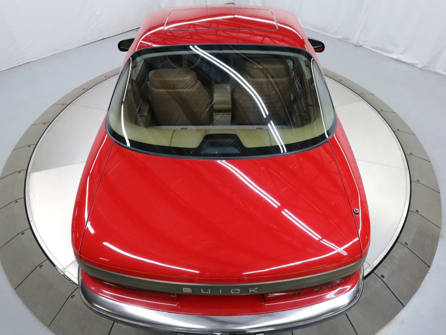 1989 Buick Reatta - Image 13 of 31