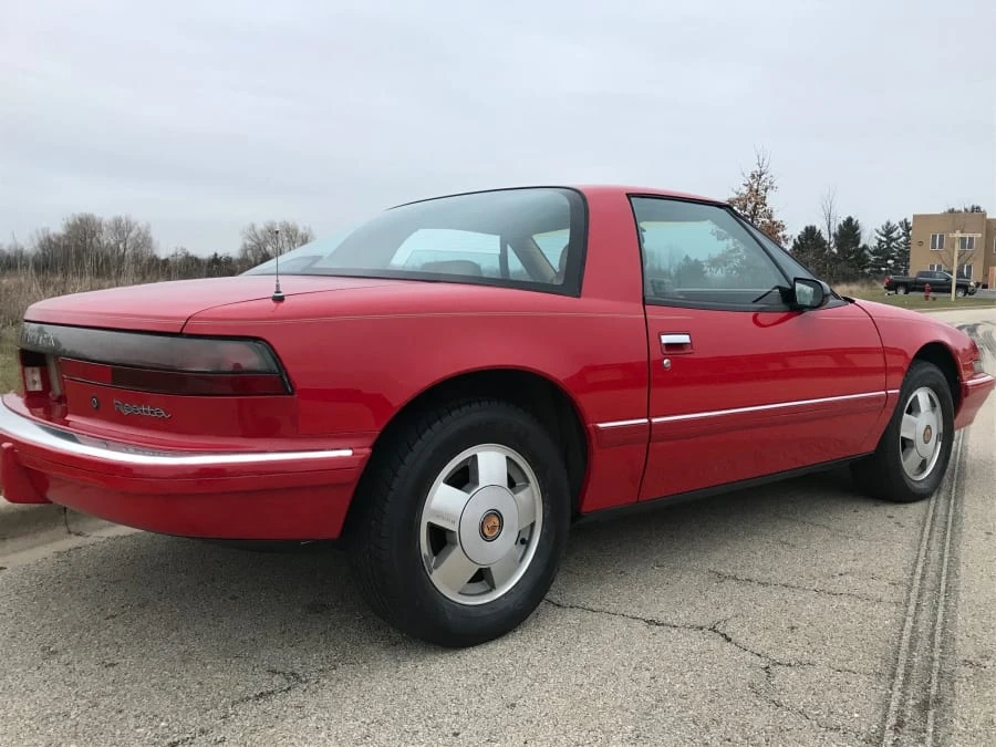 1989 Buick Reatta - Image 2 of 3