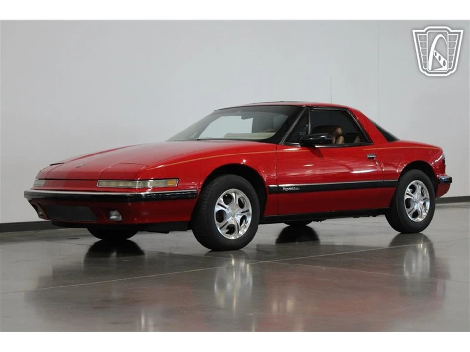 1989 Buick Reatta - Image 26 of 31