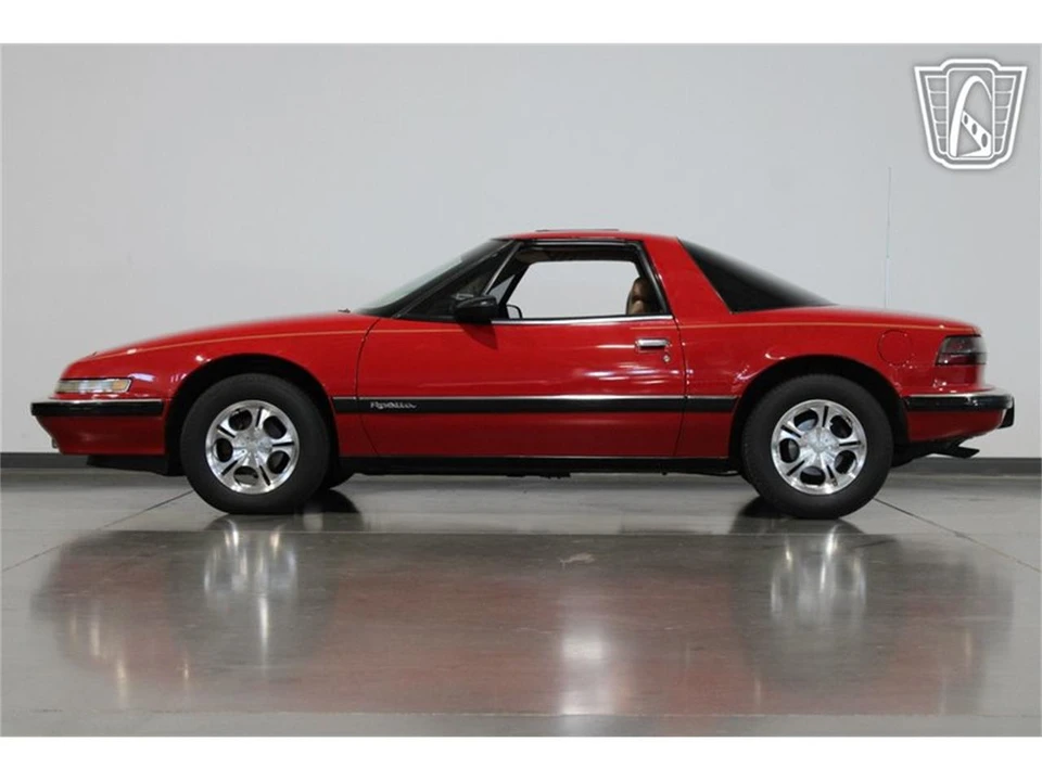 1989 Buick Reatta - Image 27 of 31