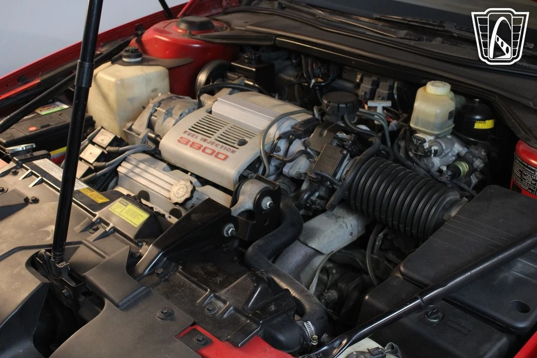 1989 Buick Reatta - Image 31 of 31