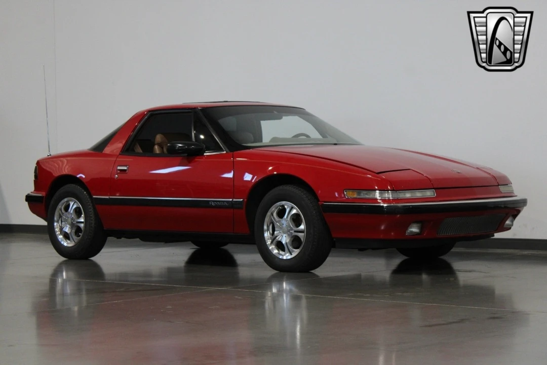 1989 Buick Reatta - Image 20 of 21